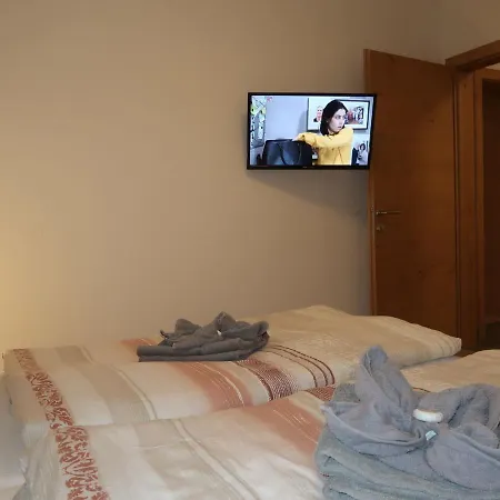 Appartement Wiesing-1 *